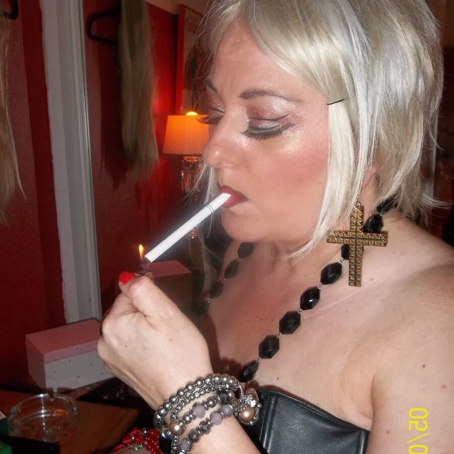 SEXY MOM 20