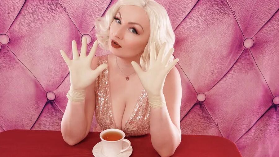 Gloves Fetish Pics
