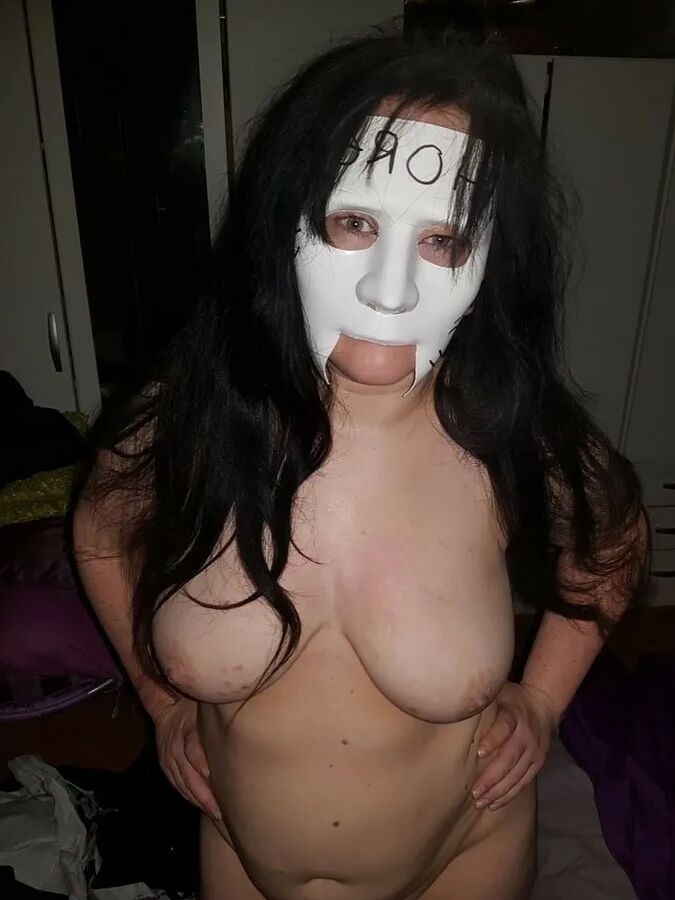 Chubby MILF Amy Leaf- Anonymus whore