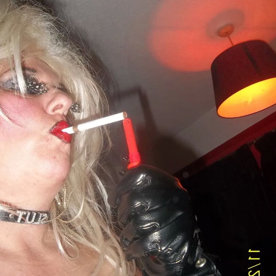 SEXY MOM 9