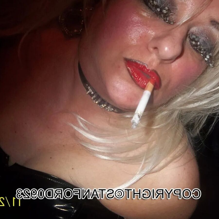 SEXY MOM 9