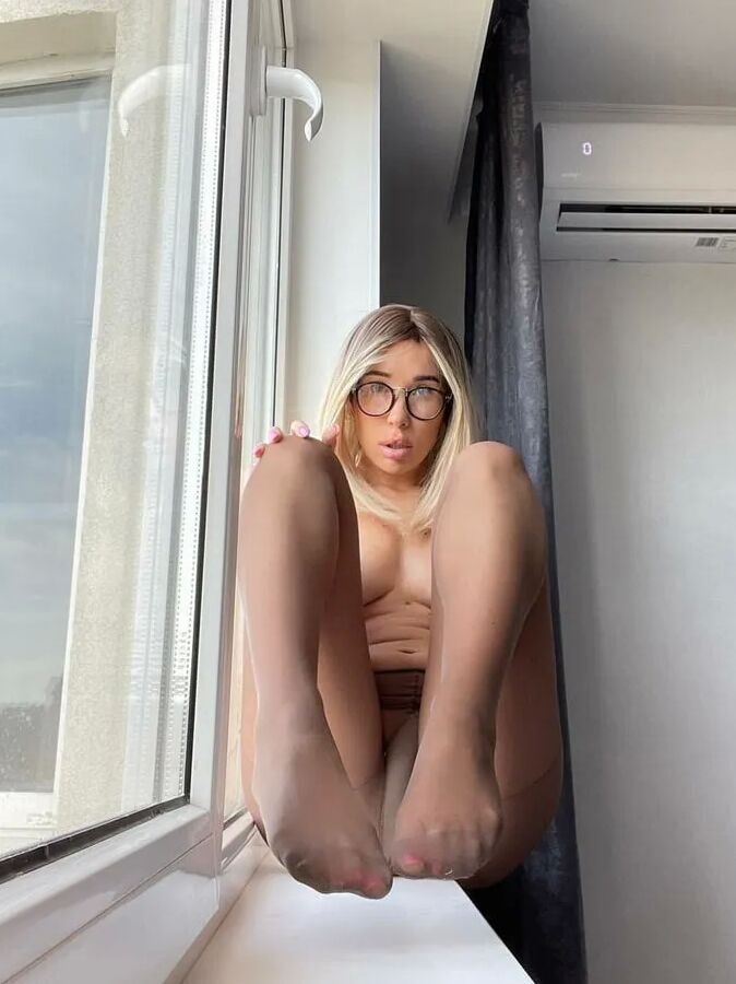 Feet foot joi