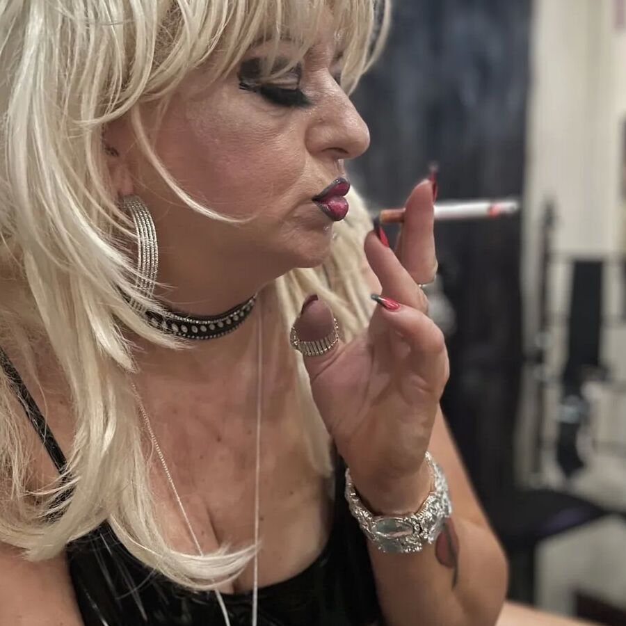 SEXY MOM 3