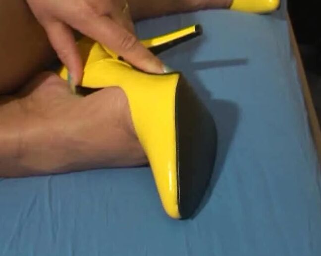 My yellow heels