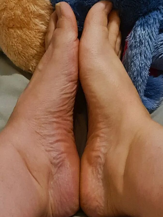 Valérie and her foot