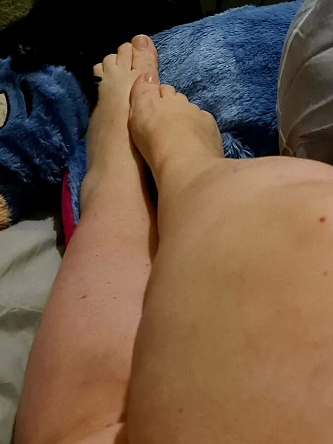 Valérie and her foot