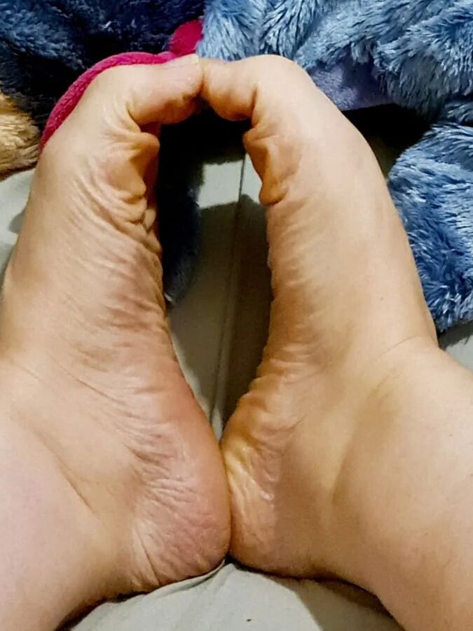Valérie and her foot
