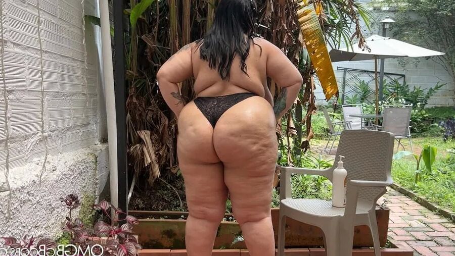 Emma Rose latina BBW