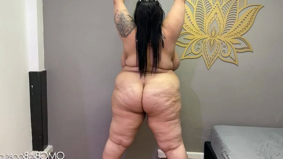Emma Rose latina BBW