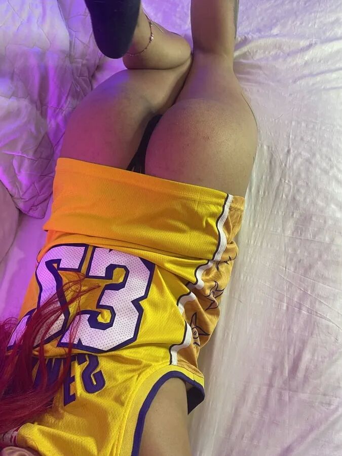 Naughty Fan Girl