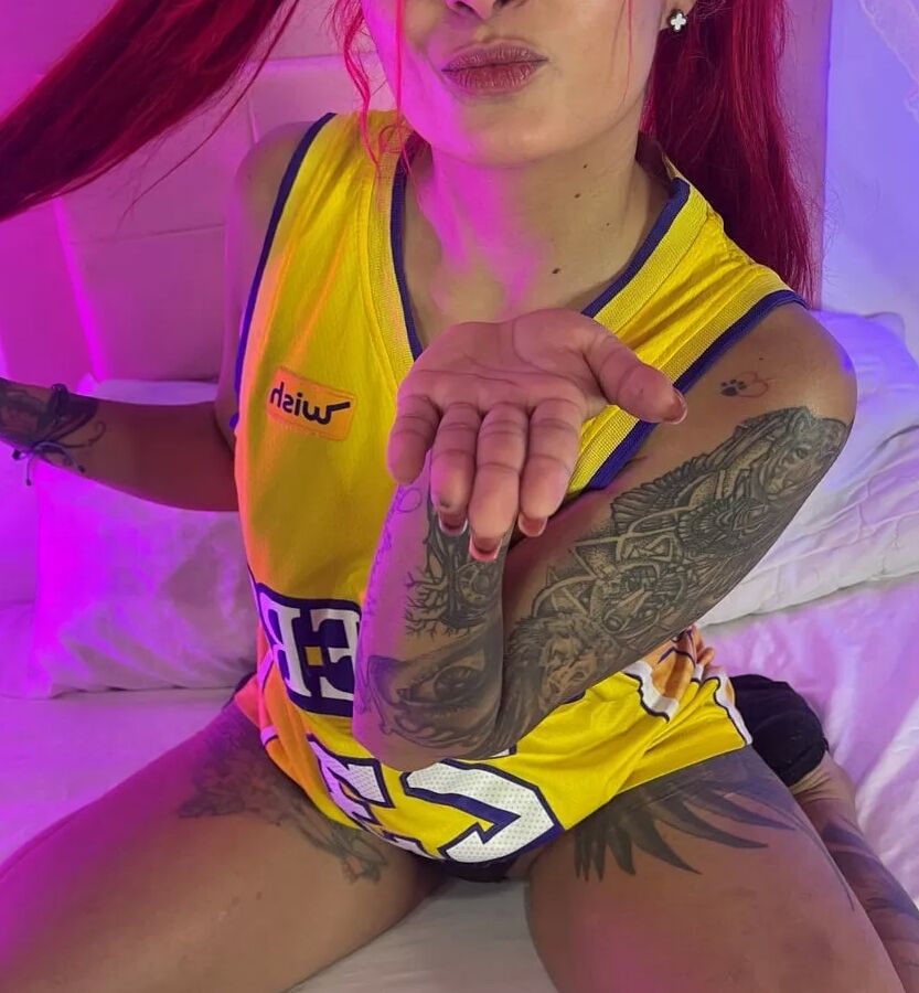 Naughty Fan Girl