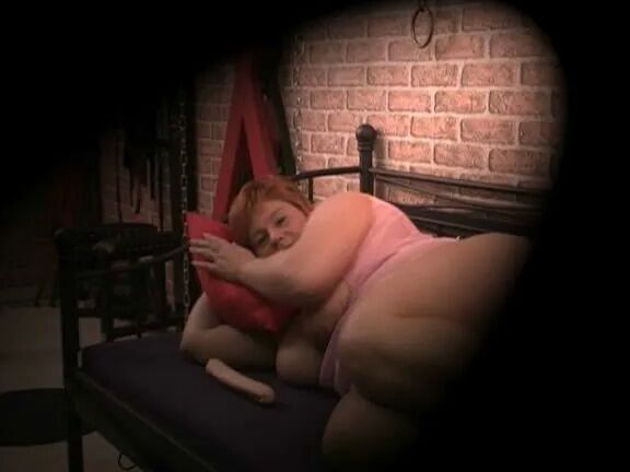 Secretly through the keyhole