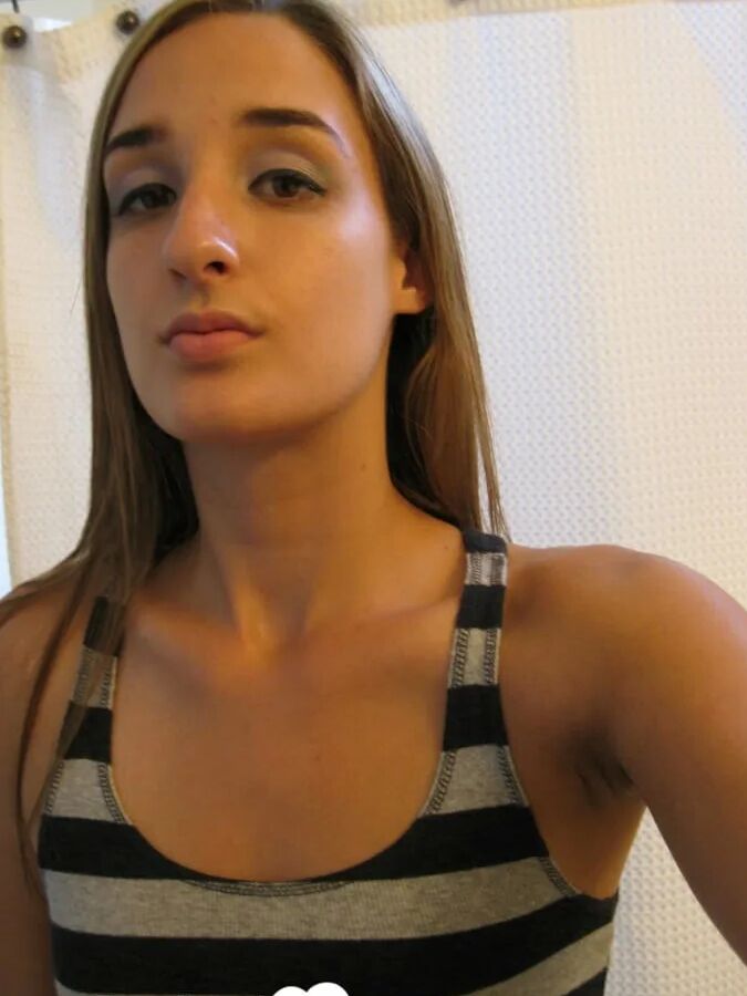 Very kinky photo session in the bathroom