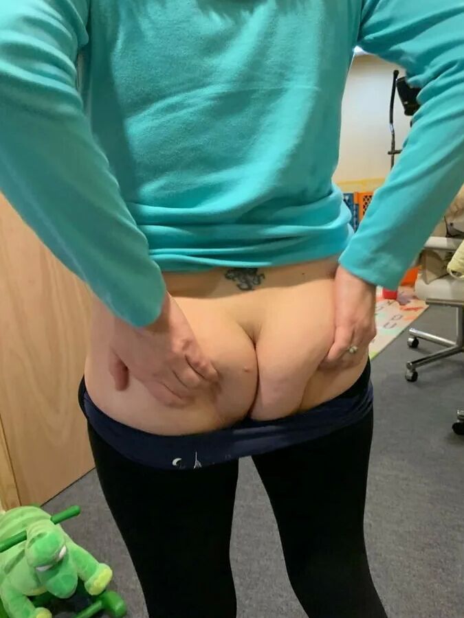 Blonde MILF Butt Photos - Mega Collection