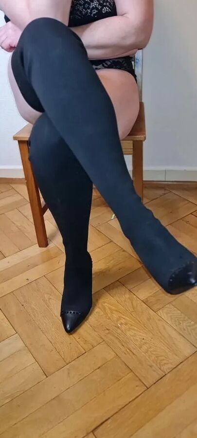 New foot, boots and shoes gallery.