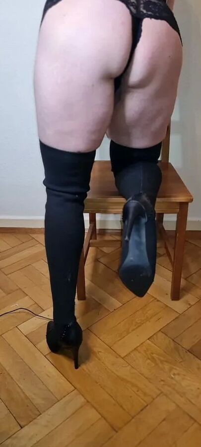 New foot, boots and shoes gallery.