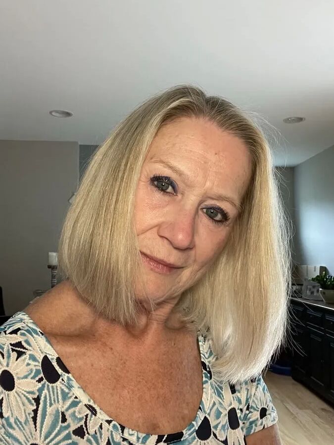 65 YEAR OLD STEPMOM MODEL mixed photos