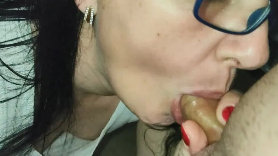 MILF Sucking and Oral Creampie