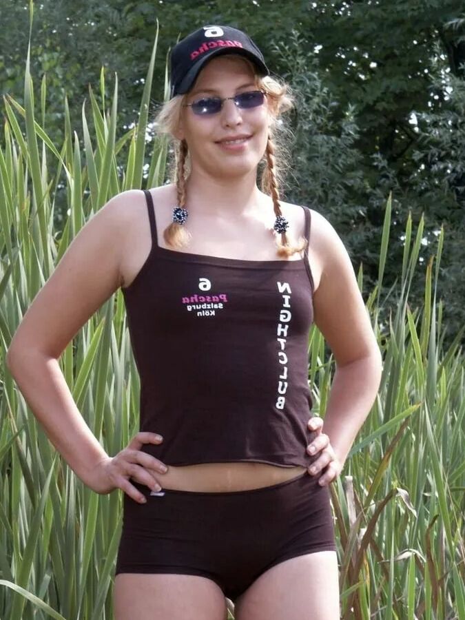 Tenn Nathalie outdoor
