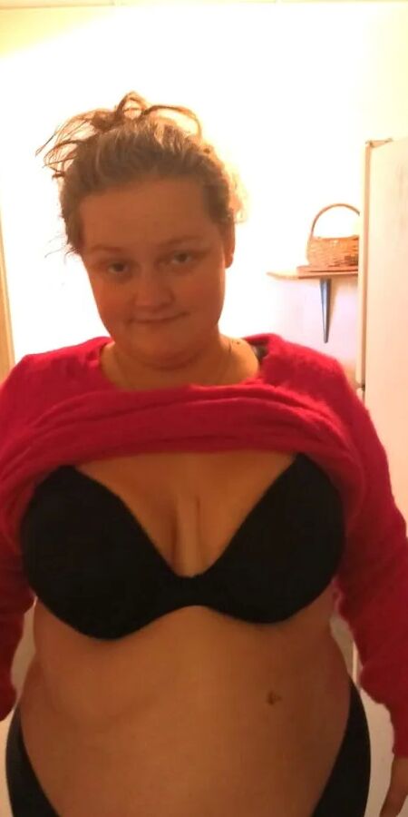 Sezydixie27 bra pics 2