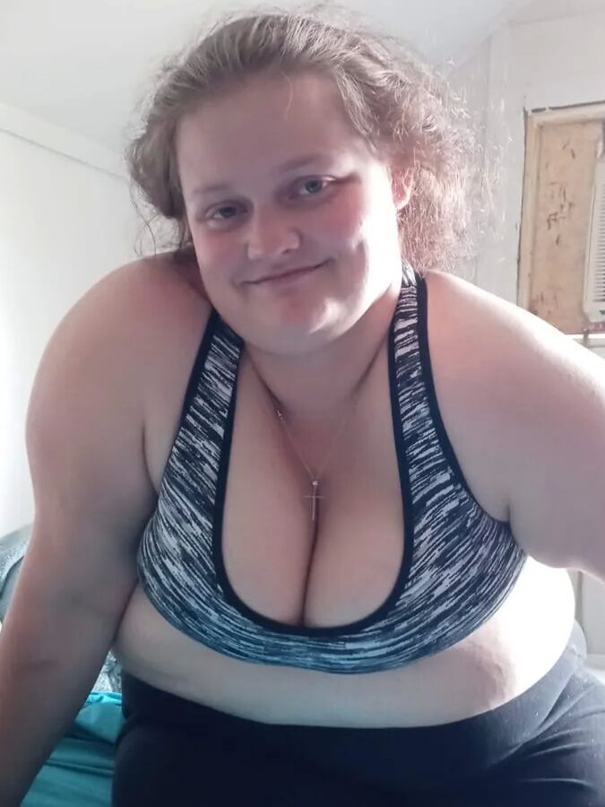 Sezydixie27 bra pics 2