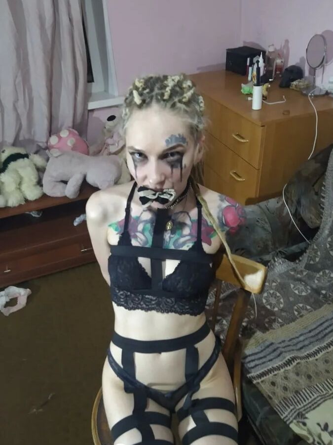 Stretching her mouth with my big cock
