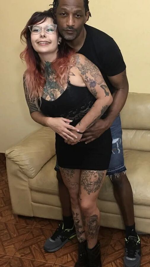Lizzy Hartz & Clarkes Boutaine
