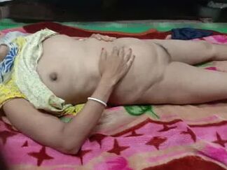 Sexy Babli, Started Role-playing On Different Video