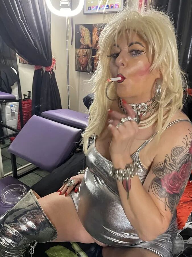 SMOKING SILVER