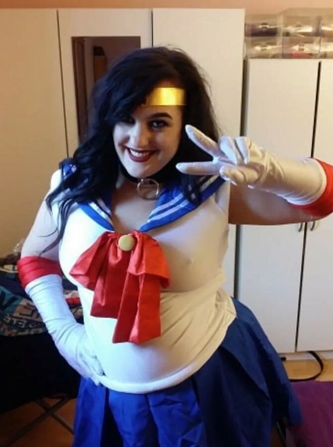 Chubby MILF Amy Leaf- Sailwhore Moon