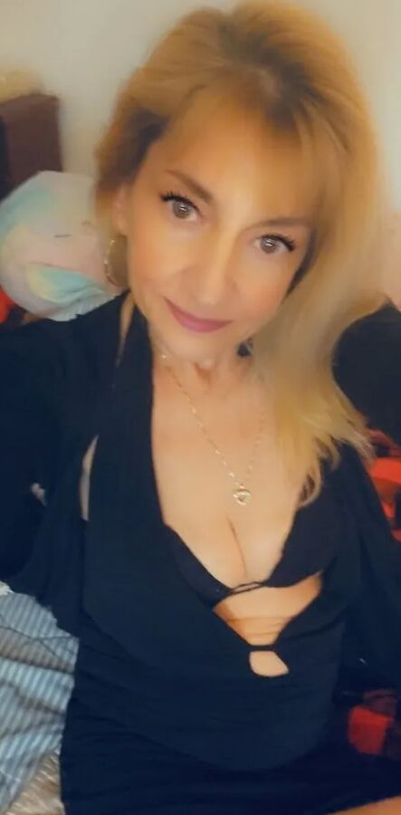 Cougarlishis Milf on the prowl