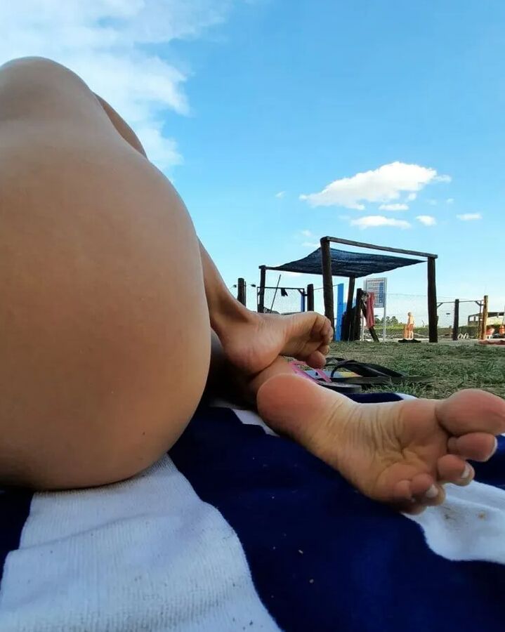 MILF Latina in Bikini