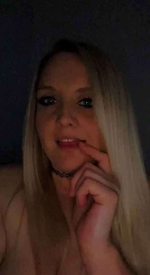 Slutty Selfies!