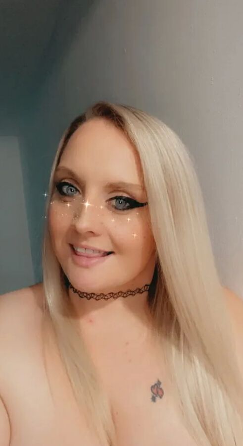 Slutty Selfies!