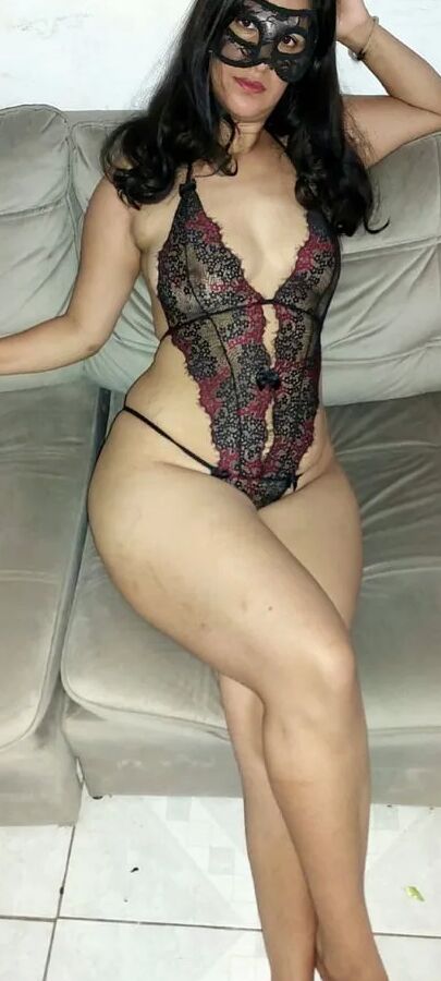 Lingerie black red