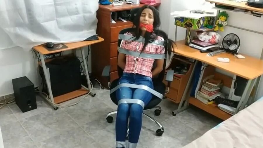 Nancy Drew Bound And Gagged By Notorious MILF - Selfgags