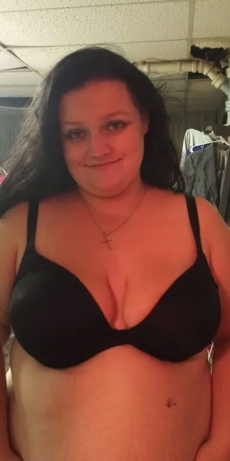 Sexydixie27 bra pics