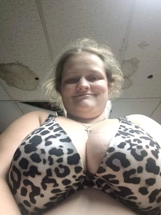 Sexydixie27 bra pics