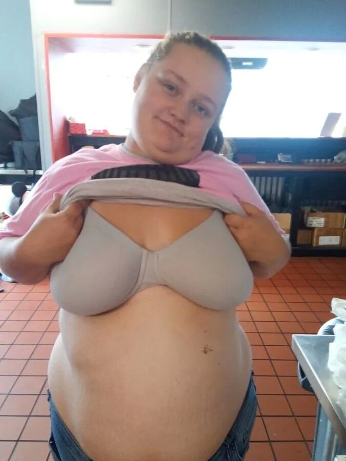 Sexydixie27 bra pics