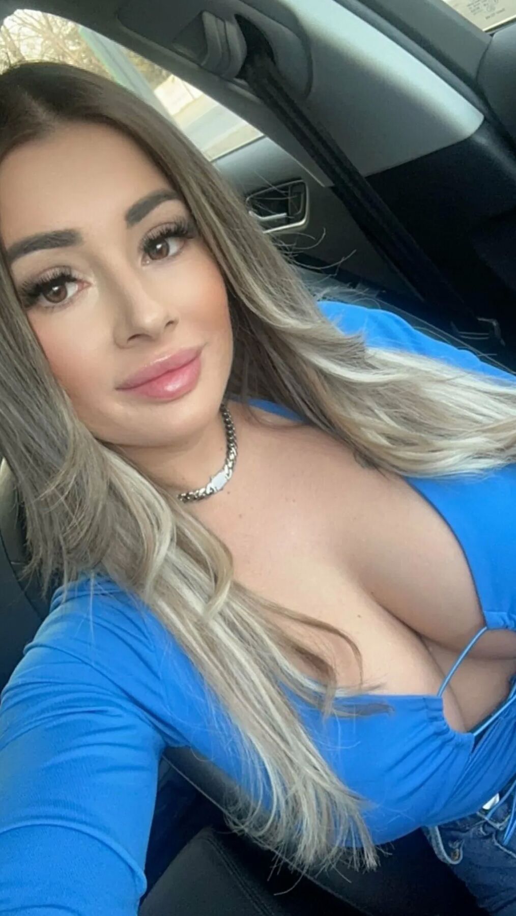 IsabellaEtthan Free Photos