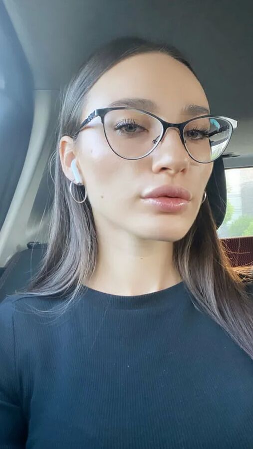 Eva Free Photos