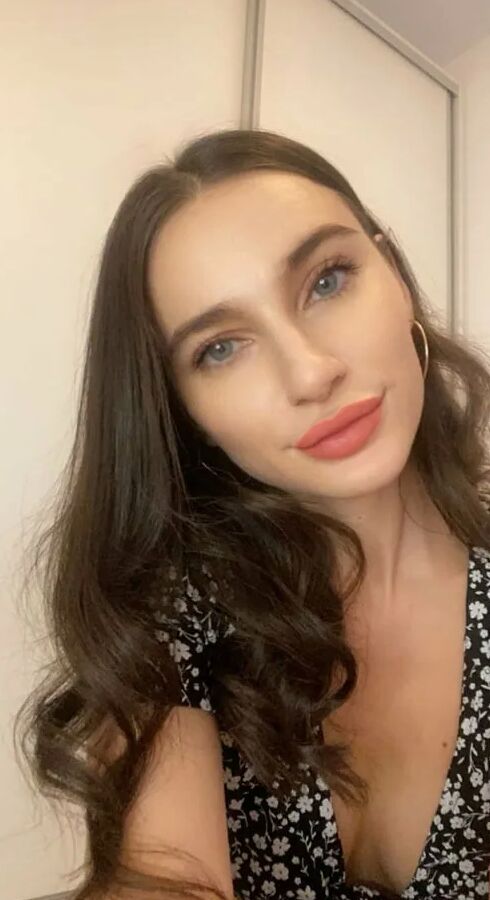 Eva Free Photos