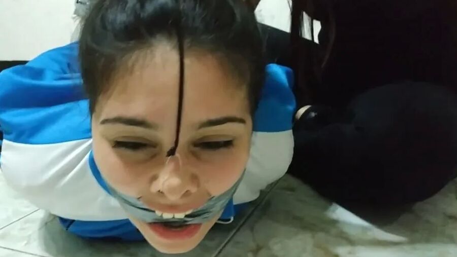 Jogger Gagged With Sweaty Socks After Her Run! - Selfgags