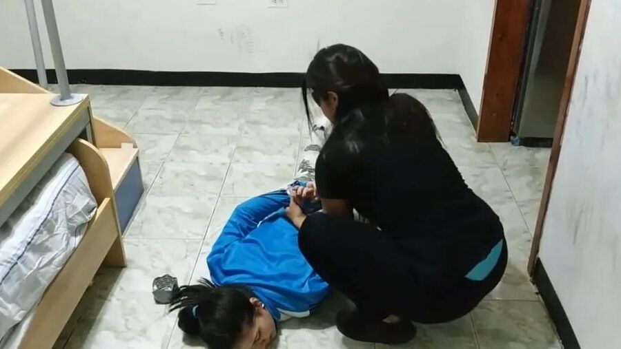 Jogger Gagged With Sweaty Socks After Her Run! - Selfgags
