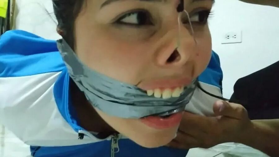 Jogger Gagged With Sweaty Socks After Her Run! - Selfgags