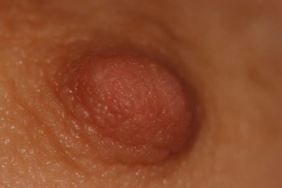 Watch my small titts