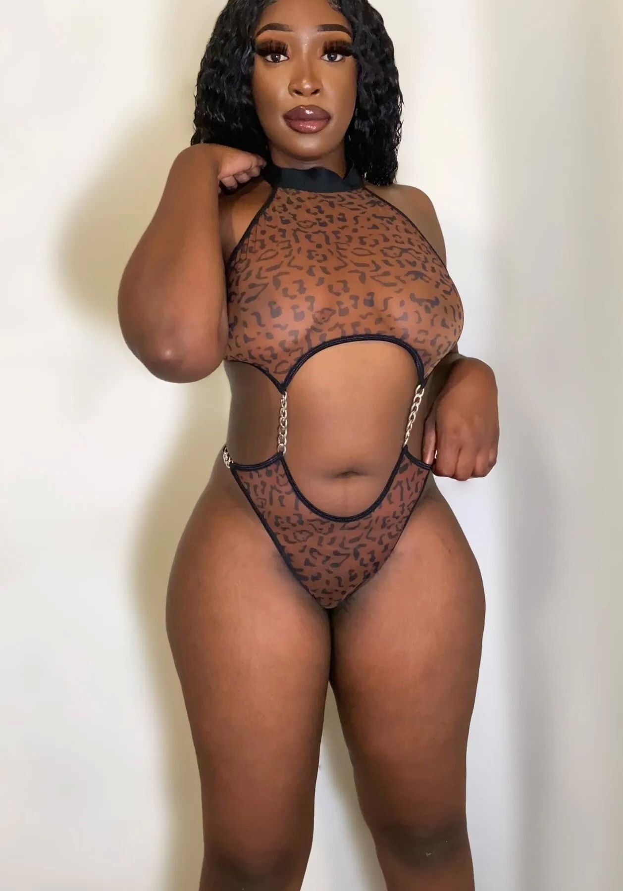 Simone Free Photos