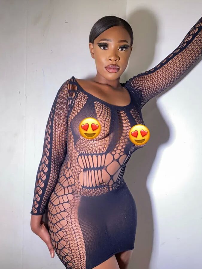 Simone Free Photos