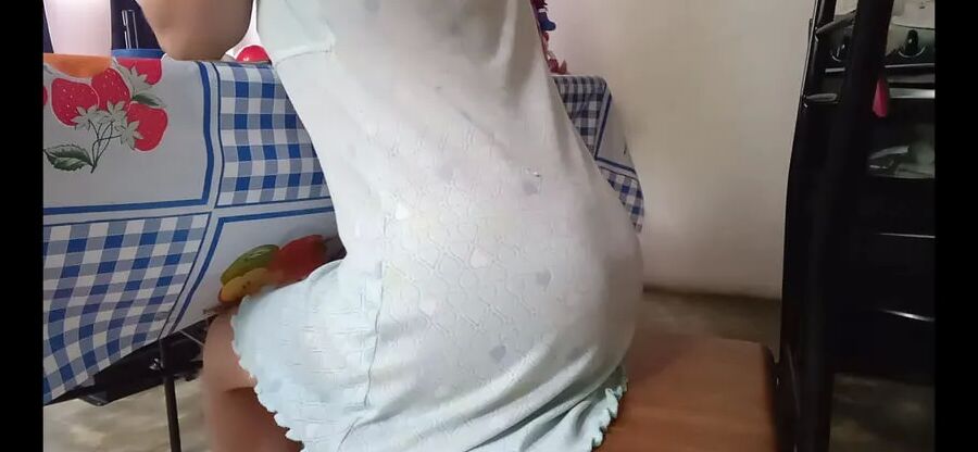 Penetracion Anal, vaginal y sexo oral.