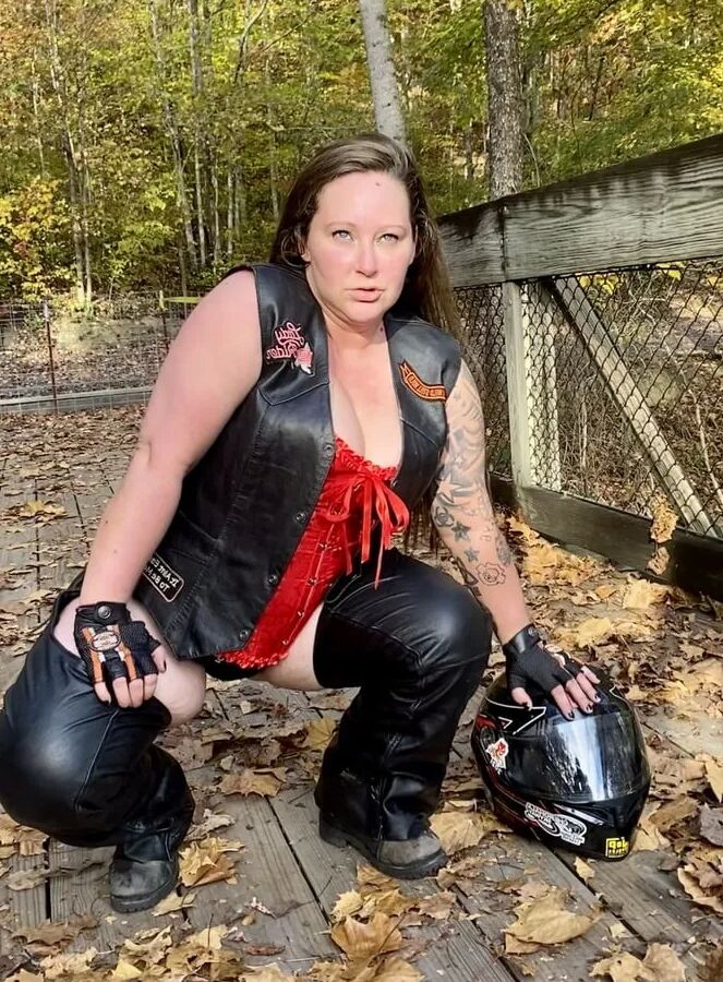 A fun photo shoot with my Harley